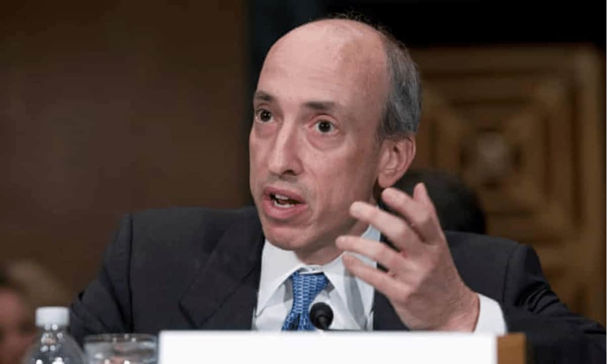 Der Vorsitzende der Securities and Exchange Commission (SEC), Gary Gensler, sagte am Dienstag vor dem House Financial Services Committee über die Durchsetzungsmaßnahmen der Agentur gegen die Kryptoindustrie in den letzten Monaten aus. Der Vorsitzende wurde um Antworten gebeten, wie genau er zwischen Krypto-Wertpapieren und Krypto-Waren unterscheidet, und zu den jüngsten Schwierigkeiten für Krypto-Firmen beim Zugang zu Finanzdienstleistungen. Wo ist die Klarheit? In seiner Eröffnungsrede stellte der Ausschussvorsitzende Patrick McHenry fest, dass Gensler und die diesjährige Börsenkommission „fast 50 separate Durchsetzungsmaßnahmen gegen Digital-Asset-Firmen“ eingereicht hätten. Die Agentur plant, diese Durchsetzung mit einer beantragten Finanzierung in Höhe von 78 Millionen US-Dollar auszuweiten. …