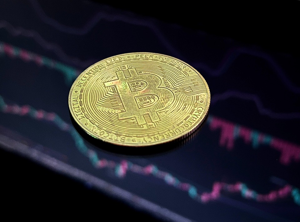 Zukünftige Bitcoin-Unternehmen: Prognosen von Metaplanet-CEO Simon Gerovich In einem aktuellen Interview mit Anthony Pompliano, dem Gründer von Pomp Investments, während der Bitcoin Investor Week in New York, äußerte Simon Gerovich, CEO von Metaplanet, seine Überzeugung, dass in naher Zukunft immer mehr Unternehmen entstehen werden, die sich ausschließlich dem kontinuierlichen Kauf von Bitcoin widmen. Gerovich bezog sich dabei auf den Erfolg seiner eigenen Firma, Metaplanet, sowie auf die börsennotierte Bitcoin-Firma Strategy. Inspiration durch MicroStrategy Gerovich betonte, dass Metaplanet und die Namensänderung von MicroStrategy zu Strategy eine bedeutende Inspiration darstellen. „Wir hoffen, dass unsere ersten Erfolge andere börsennotierte Unternehmen dazu ermutigen, denselben …