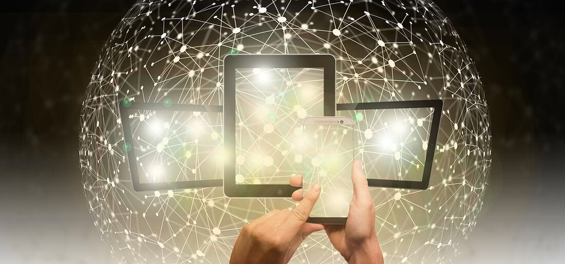 Solana News: Die Zukunftsaussichten des Blockchain-Netzwerks In letzter Zeit hat Solana, eine beliebte Kryptowährung, auf Krypto-Twitter viel Aufmerksamkeit erregt. Die Meinungen über die Zukunft dieser Altcoin sind jedoch sehr unterschiedlich. Doch trotzdem sollte man die starke und lebhafte Gemeinschaft, die sich im Netzwerk der SOL Coin tummelt, nicht außer Acht lassen. Vor kurzem haben wir bereits eine umfassende Analyse des Solana-Ökosystems veröffentlicht und dabei die technischen und wirtschaftlichen Entwicklungen des Netzwerks untersucht. Solana ist eine Layer-1-Blockchain, die schnell, sehr günstig und über ein blühendes Ökosystem verfügt. Obwohl es viele andere Layer-1-Blockchains gibt, hat sich Solana als einer der wenigen Ethereum-Konkurrenten &hellip;