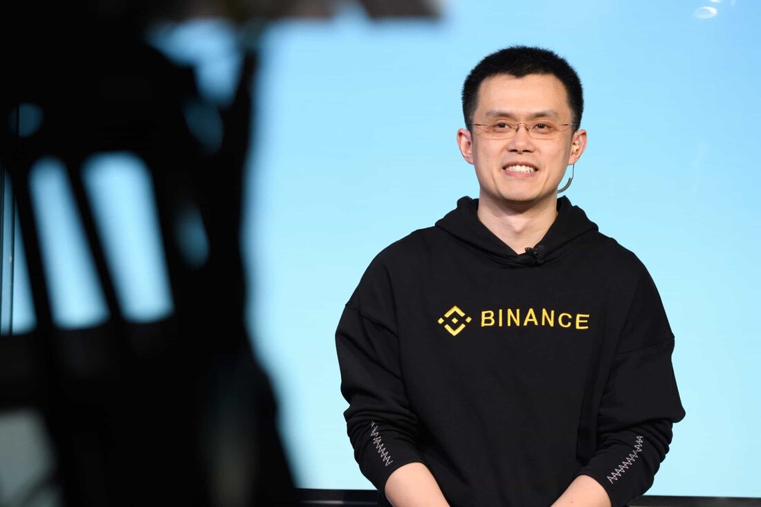 Changpeng Zhao (CZ), CEO von Binance, veröffentlichte am Mittwoch einen Tweet, in dem er darauf hinwies, dass China Central Television (CCTV) kürzlich eine Sendung über digitale Vermögenswerte ausgestrahlt habe. Die Führungskraft behauptete, dass eine ähnliche Berichterstattung in der Vergangenheit als Katalysator für Krypto-Bullenläufe gedient habe. CZ bereitgestellt ein Link zum übertragen die am 23. Mai ausgestrahlt wurde und einen 98-sekündigen Abschnitt über die Hongkonger Regulierungsbehörden „Implementierung eines obligatorischen Lizenzsystems für Handelsplattformen für virtuelle Vermögenswerte“ ab dem 1. Juni enthielt. Die Nachrichten selbst waren für die Branche nicht ganz positiv SFC-Richtlinien Dazu gehören Regeln, die keine Anreize für den Einzelhandelshandel durch …