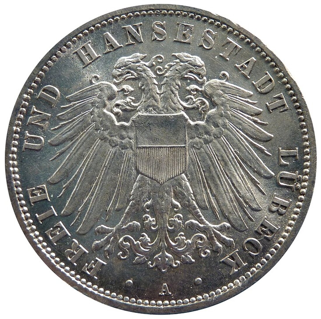 CCTP V2 von Circle: Revolutionäre Fortschritte bei USDC-Crosschain-Transfers Die Welt der digitalen Finanztransaktionen steht vor einer wesentlichen Veränderung. Mit der Einführung des Cross-Chain Transfer Protocol Version 2 (CCTP V2) hat Circle die Zeit, die benötigt wird, um USDC zwischen verschiedenen Blockchains zu transferieren, drastisch reduziert. Waren es zuvor bis zu 15 Minuten, so gelingt dies nun in wenigen Sekunden. Diese Verbesserung betrifft sowohl Ethereum- als auch Layer 2-Netzwerke und stellt einen bedeutenden Fortschritt in der Effizienz digitaler Zahlungen dar. CCTP V2: Der Crosschain Traffic-Turbo Früher waren Transaktionen mit USDC zwischen Blockchains wie Ethereum und verschiedenen Layer 2-Lösungen oft zeitaufwändig. Mit …
