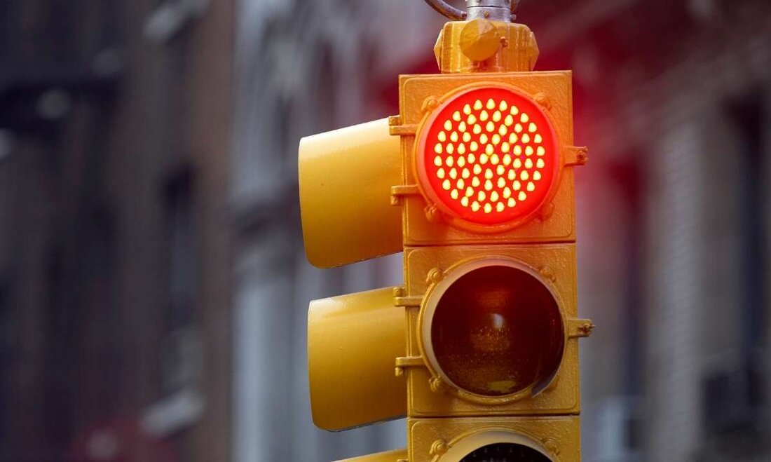 SpankPay, ein Kryptowährungs-Zahlungsdienst der Ethereum-basierten Unterhaltungsplattform SpackChain für Erwachsene, wurde geschlossen, nachdem der Krypto-Zahlungsanbieter Wyre den Servicevertrag gekündigt hatte. Die Plattform sagte auch, dass sie ständig von traditionellen Finanzinstituten diskriminiert wurde. SpankPay schließt nach Wyre-Beendigung In einem Tweet-Thread teilte SpankPay am Montag eine von Wyre am 9. Februar 2023 gesendete E-Mail, in der Ameen Soleimani, Mitbegründer und CEO von SpankChain, über seine Absicht informiert wurde, die Vereinbarung zwischen beiden Parteien zu kündigen. Laut SpankChain war die Aktion von Wyre ein Schock, wenn man bedenkt, dass die Beziehung der Plattform zum Zahlungsanbieter „unterstützend und respektvoll“ war. Nach langer und schwieriger Überlegung …
