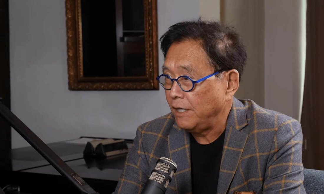 Robert Kiyosaki – der Autor des Bestsellers „Rich Dad, Poor Dad“ – glaubt, dass Bitcoin bis 2025 auf 500.000 $ steigen wird, aufgrund eines bevorstehenden Marktcrashs und eines daraus folgenden Misstrauens gegenüber dem US-Dollar. Er hat die Menschen zuvor davor gewarnt, traditionelle Fiat-Währungen in unsicheren Zeiten zu meiden und sich auf BTC oder Gold zu konzentrieren. Kiyosakis neuester Rat Der amerikanische Geschäftsmann, Investor, Motivationsredner und Autor sagte voraus, dass die Märkte vor einer ernsthaften Korrektur stehen, die einen weiteren massiven Druck von Fiat-Währungen durch die Federal Reserve auslösen wird. Kiyosaki glaubt, dass die Menschen Bitcoin, Gold und Silber inmitten dieser …