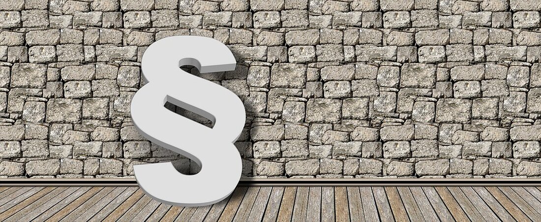 Stablecoin-Regulierung in den USA: Ein Blick auf den STABLE Act und den GENIUS Act Die Regulierung von Stablecoins in den USA gewinnt zunehmend an Bedeutung, sowohl für institutionelle Investoren als auch für Politiker. Abgeordneter Bryan Steil äußerte kürzlich in einem Gespräch mit der Journalistin Eleanor Terrett, dass die beiden Hauptgesetze zur Regulierung von Stablecoins – der STABLE Act und der GENIUS Act – nur geringe Unterschiede aufweisen. Diese Einschätzung weckt die Hoffnung auf einen einheitlichen regulatorischen Rahmen in naher Zukunft. Unterschiede zwischen den Stablecoin-Gesetzen Der STABLE Act, der vom Repräsentantenhaus entworfen wurde, unterscheidet sich in wesentlichen Punkten nur minimal vom …
