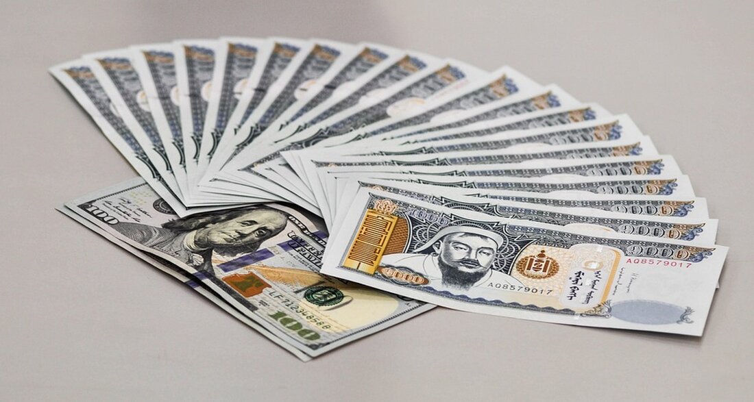 Die Federal Reserve und die mögliche Zinssenkung: Auswirkungen auf die Krypto-Märkte Die Federal Reserve (Fed) steht vor einer wichtigen Entscheidung, die potenziell erhebliche Auswirkungen auf die Finanzmärkte haben könnte. Heute findet ein geheimes Treffen der Fed statt, bei dem über eine mögliche Zinssenkung beraten wird. Eine solche Maßnahme könnte nicht nur die traditionelle Finanzwelt betreffen, sondern auch erhebliche Vorteile für die Krypto-Märkte mit sich bringen. Zinssenkungen haben oft das Ziel, die Wirtschaft anzukurbeln, indem sie Kredite günstiger machen und Investitionen stimulieren. In einem Umfeld niedrigerer Zinsen suchen Anleger häufig nach alternativen Investitionsmöglichkeiten, was die Nachfrage nach Kryptowährungen erhöhen könnte. Dies &hellip;